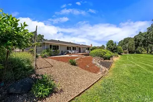 469 Pythian Rd, Santa Rosa, CA 95409 - Photo 41