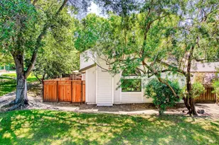 98 Village Cir, San Rafael, CA 94903 - Photo 23