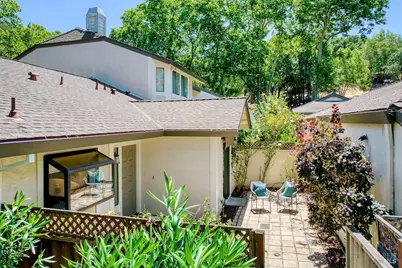 98 Village Circle, San Rafael, CA 94903 - Photo 7