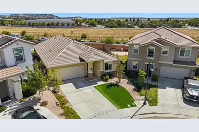556 Yarrow Court, Fairfield, CA 94534 - Photo 3