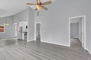 943 Frazier Ave, Santa Rosa, CA 95404 - Photo 3