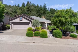 310 Buckeye Cir, Cloverdale, CA 95425 - Photo 1