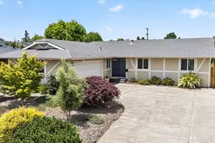 1517 Weaverly Dr, Petaluma, CA 94954 - Photo 37