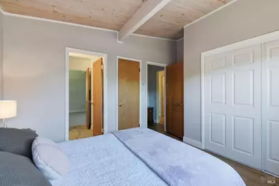 4827 Perezoso Calle, Santa Rosa, CA 95409 - Photo 17