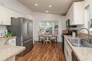 25 Oceano Pl, Novato, CA 94949 - Photo 13