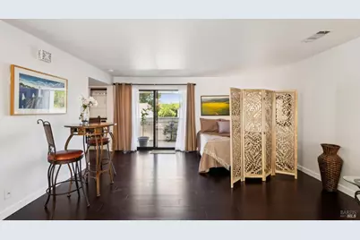 69 Village Circle, San Rafael, CA 94903 - Photo 3