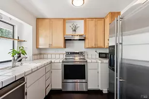 69 Village Cir, San Rafael, CA 94903 - Photo 5