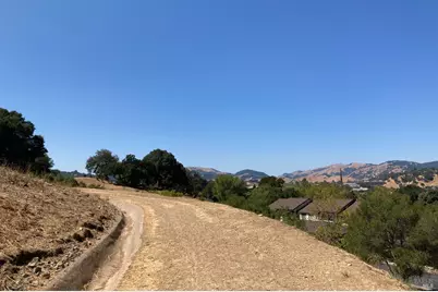 69 Village Circle, San Rafael, CA 94903 - Photo 11