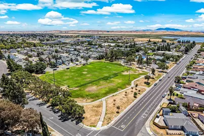 266 Tamarisk Circle, Suisun City, CA 94585 - Photo 63