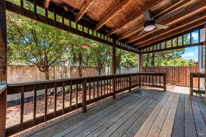 266 Tamarisk Circle, Suisun City, CA 94585 - Photo 43
