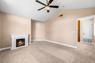 266 Tamarisk Cir, Suisun City, CA 94585 - Photo 33
