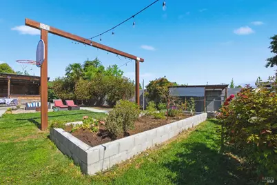 2720 Hilltop Drive, Napa, CA 94558 - Photo 33