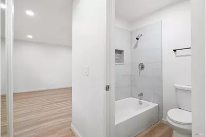 148 Obrien Circle, Vallejo, CA 94589 - Photo 35