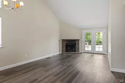 686 Vintage Court, Fairfield, CA 94534 - Photo 9