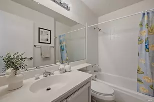 105 Freedom Ct, Vacaville, CA 95687 - Photo 15