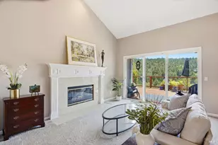 6332 Meadowridge Dr, Santa Rosa, CA 95409 - Photo 5