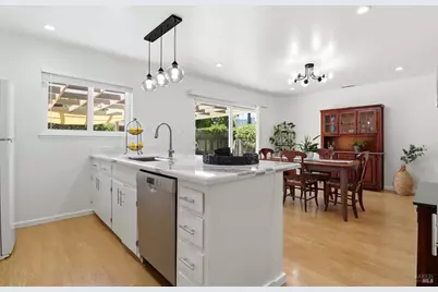 131 Grande Vista, Novato, CA 94947 - Photo 9