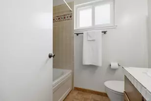 131 Grande Vista, Novato, CA 94947 - Photo 29