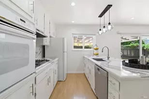 131 Grande Vista, Novato, CA 94947 - Photo 13
