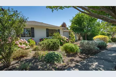 2820 Village Side Drive, Santa Rosa, CA 95405 - Photo 3