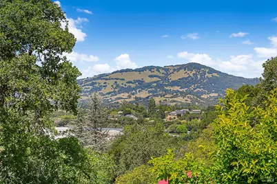 190 Drakewood Place, Novato, CA 94947 - Photo 51