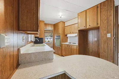 512 Colonial Park Drive, Santa Rosa, CA 95403 - Photo 9