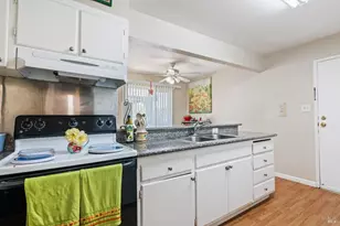 434 E H St, Benicia, CA 94510 - Photo 25