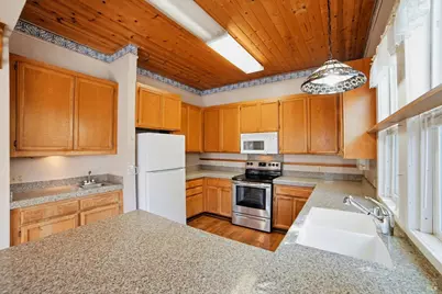 315 N Washington Street, Cloverdale, CA 95425 - Photo 9