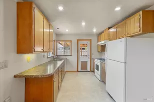 564 Edith Ct, Santa Rosa, CA 95401 - Photo 9