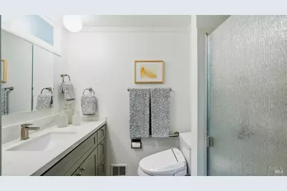 6860 Oak Leaf Drive, Santa Rosa, CA 95409 - Photo 21
