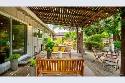 6860 Oak Leaf Drive, Santa Rosa, CA 95409 - Photo 41