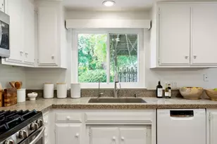 6860 Oak Leaf Dr, Santa Rosa, CA 95409 - Photo 9