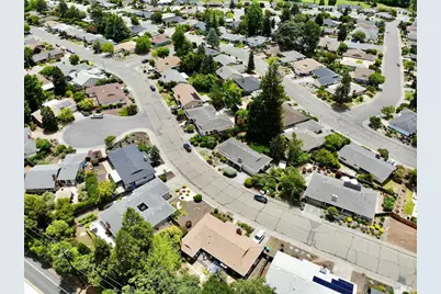 6860 Oak Leaf Drive, Santa Rosa, CA 95409 - Photo 3