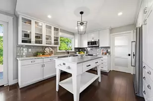 3392 Royal Ct, Napa, CA 94558 - Photo 11