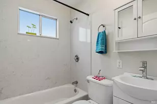 124 Ifland Way, Vallejo, CA 94589 - Photo 7