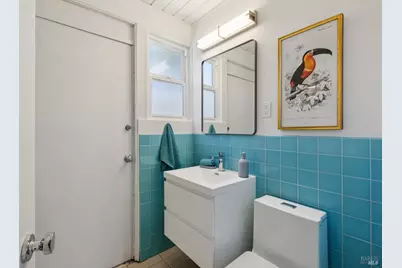 100 Golden Hinde Boulevard, San Rafael, CA 94903 - Photo 37