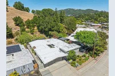 100 Golden Hinde Boulevard, San Rafael, CA 94903 - Photo 9