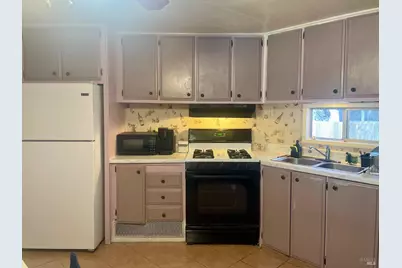 4080 Burke Hill Drive #4, Ukiah, CA 95482 - Photo 1