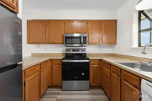 900 Southampton Rd, Benicia, CA 94510 - Photo 7