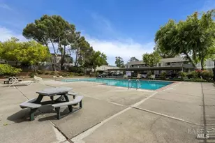 900 Southampton Rd, Benicia, CA 94510 - Photo 25