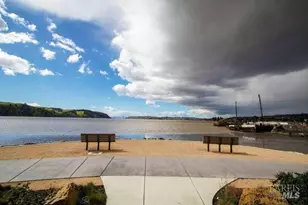900 Southampton Rd, Benicia, CA 94510 - Photo 33