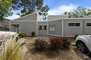 900 Southampton Rd, Benicia, CA 94510 - Photo 31