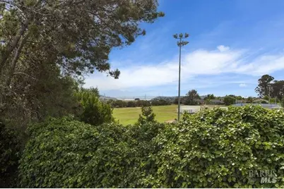 900 Southampton Road #129, Benicia, CA 94510 - Photo 25