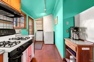 309 Hendley St, Santa Rosa, CA 95404 - Photo 9