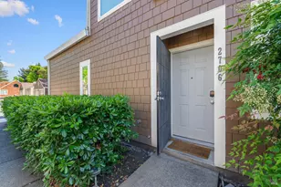 2706 Lakeview Dr, Santa Rosa, CA 95405 - Photo 3