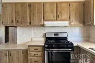 8117 Circle Dr St, Windsor, CA 95492 - Photo 5