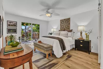 270 W K Street, Benicia, CA 94510 - Photo 25