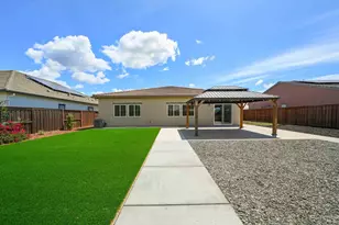670 Wisteria Ln, Dixon, CA 95620 - Photo 33