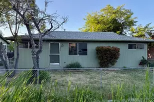 320 16th St, Lakeport, CA 95453 - Photo 1