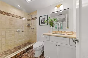 14 Sunny Oaks Dr, San Rafael, CA 94903 - Photo 33